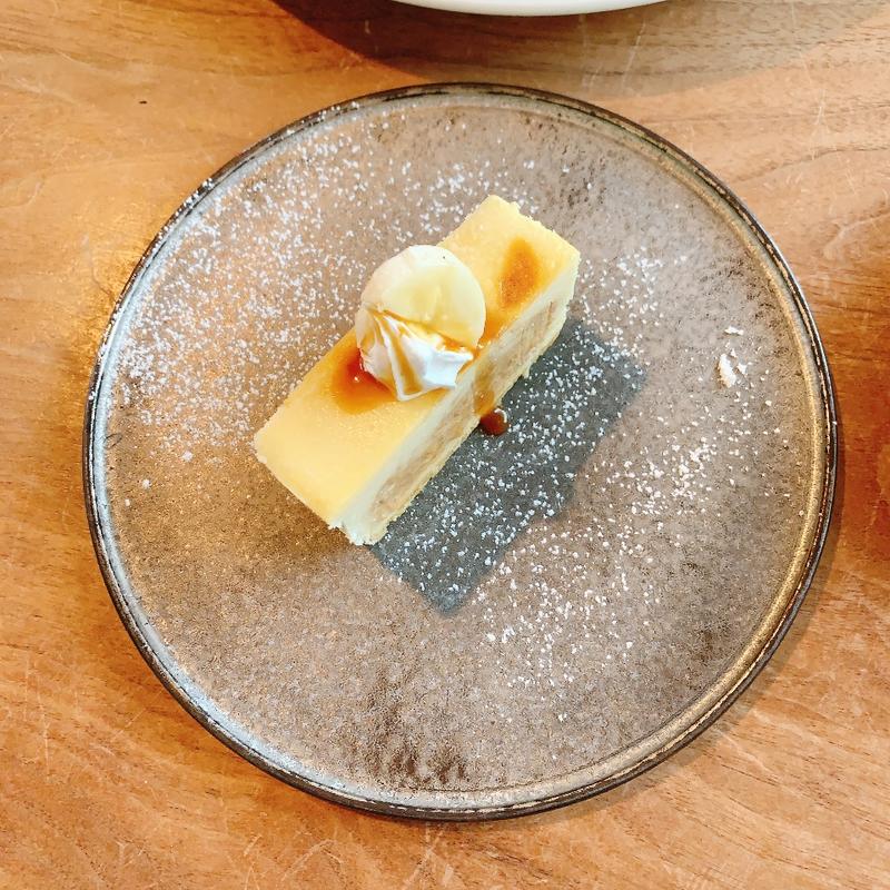 キャラメルバナナチーズケーキ(サニーフレンズカフェ （SUNNY　FRIENDS　CAFE）)