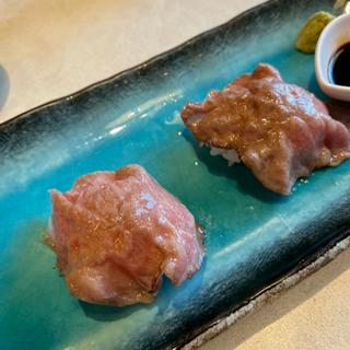 石垣牛肉寿司