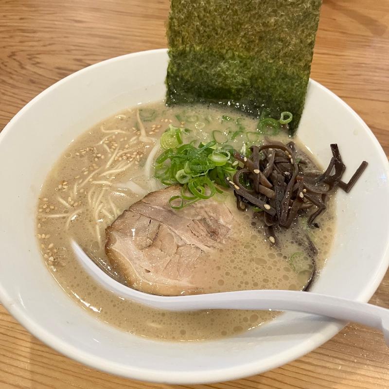 豚骨ラーメン(RAMEN 圭一屋 本店)