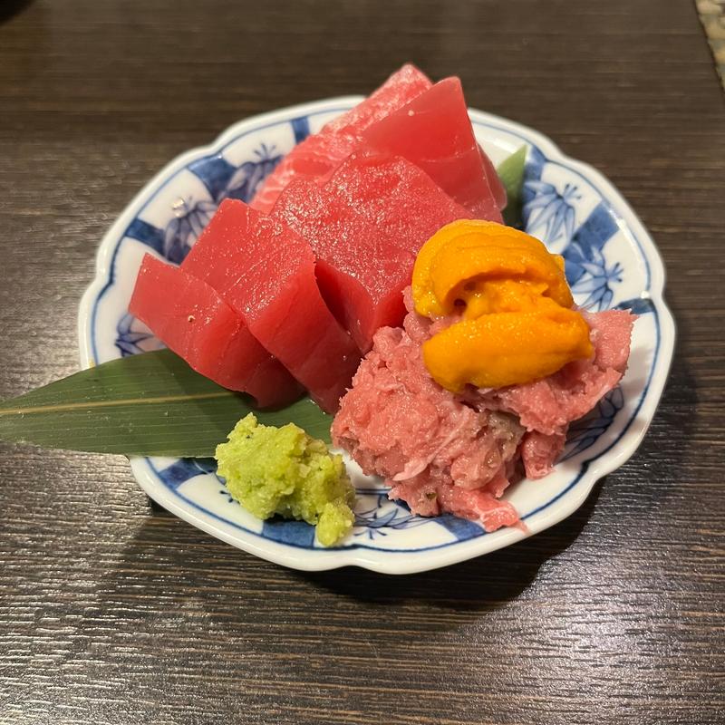 マグロ、ウニ、ネギトロ(呑場 ずずず)