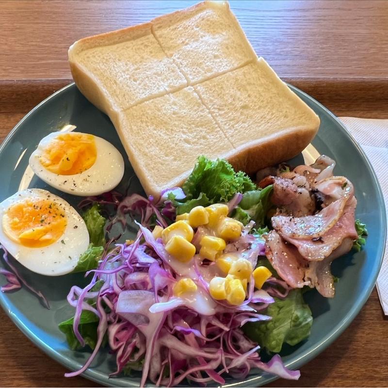 朝食(HOSTEL TOMAR ホステルトマール)