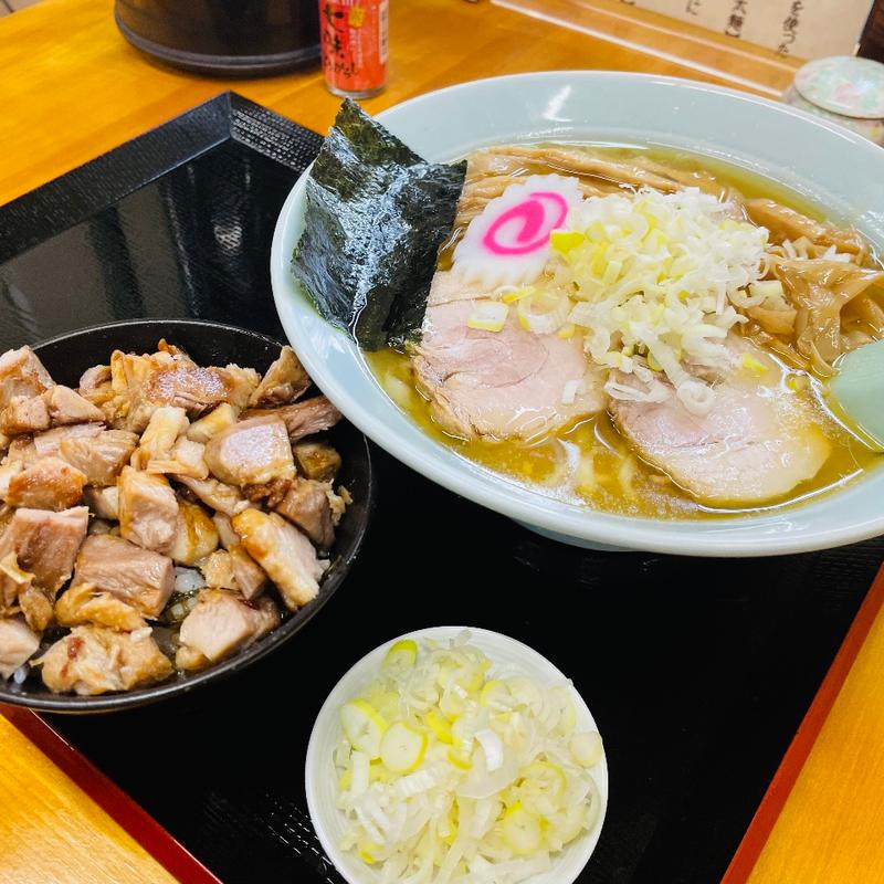 手打ち中華そば＋半ライス＋サービスネギ(中華そば 香十)