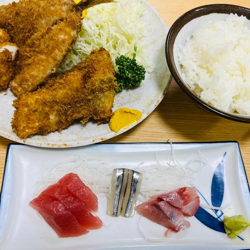 ランチセット定食(にし与)