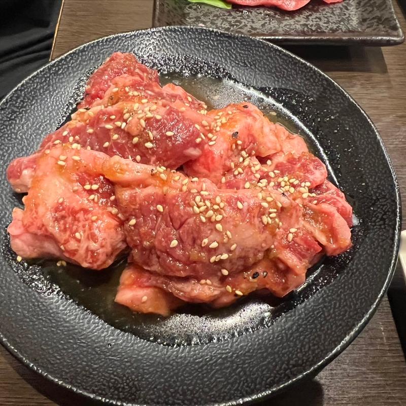 カルビ(炭火焼肉たわら屋)