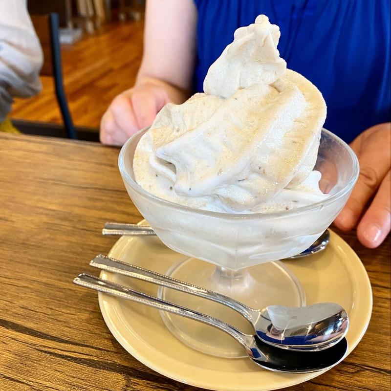 島バナナソフトクリーム(TODAYS SOFT SERVE)