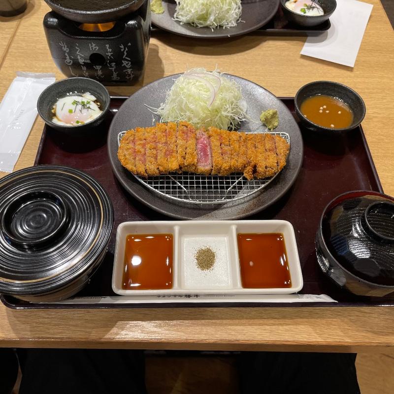 牛サーロインカツ膳(牛カツ専門店 勝牛 鎌倉駅西口店)
