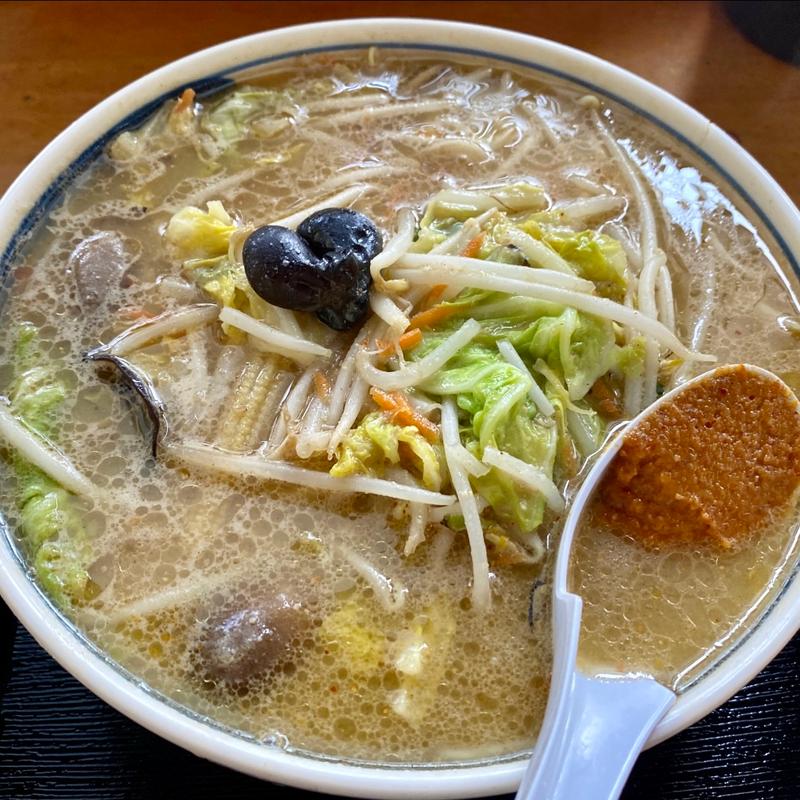カムロ　みそラーメン( カムロ　リーベ　 新庄店)