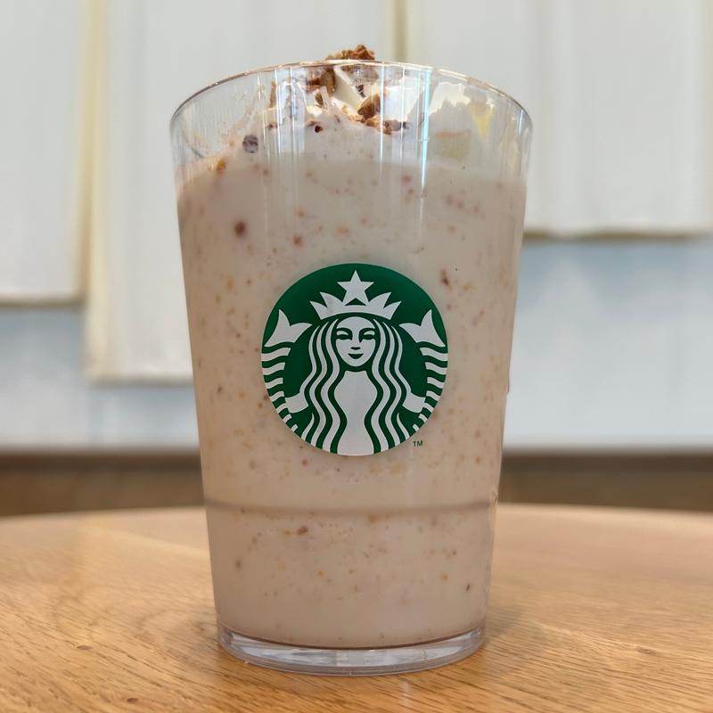 和三盆 アーモンドミルク フラペチーノ(スターバックスコーヒー皇居外苑和田倉噴水公園店)