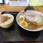 背脂煮干塩＋特製トッピング(青森大勝軒)