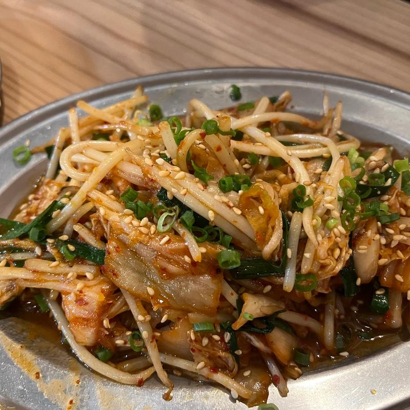 豚キムチ炒め(きぶんや本店)