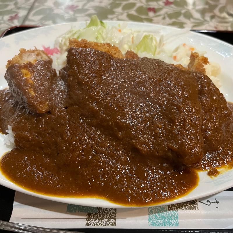 禁断の”かつ揚げ”カレー（ご飯お替り不可）(たくあん牡丹亭 （タクアン ボタンテイ）)
