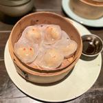 帆立とエビの蒸し餃子