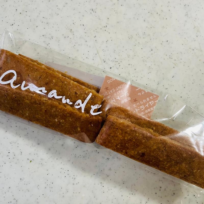 アマンド(菱沼海岸５−３６−６)