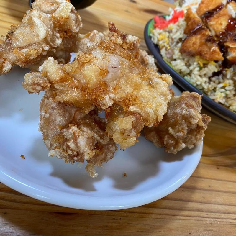 唐揚げ(喫茶 ラヴリ)