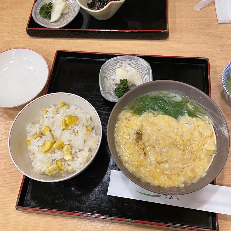 卵とじうどん(道頓堀今井 本店)