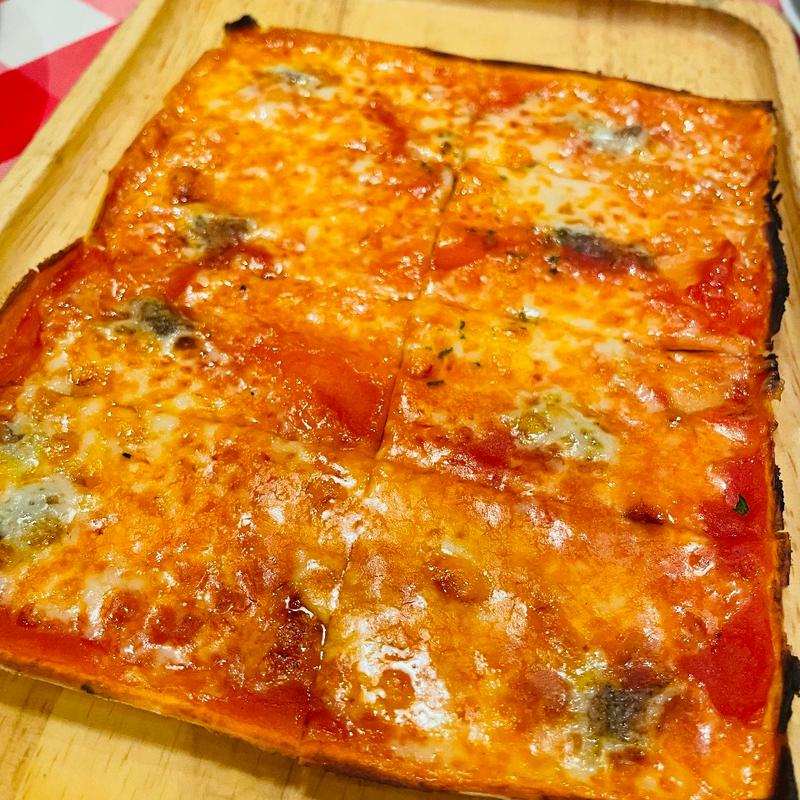 アンチョビピザ(銀座シシリア （Sicilia）)