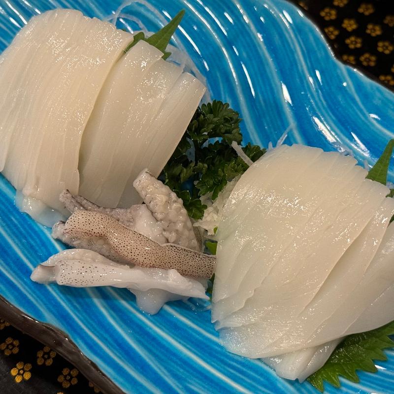 アオリイカの刺身(かぐら)