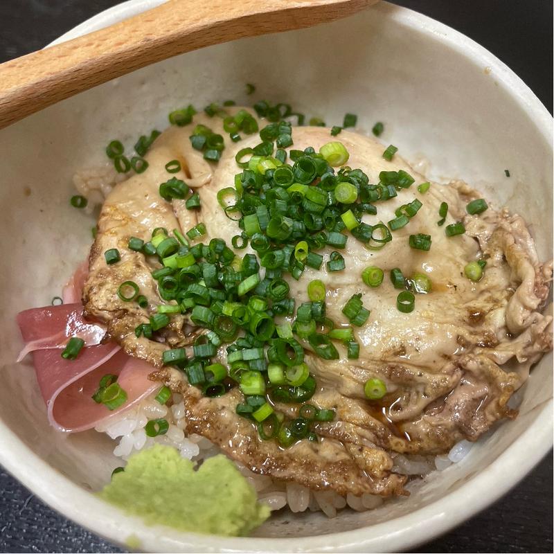 たまご丼(二代目 佐平次 )