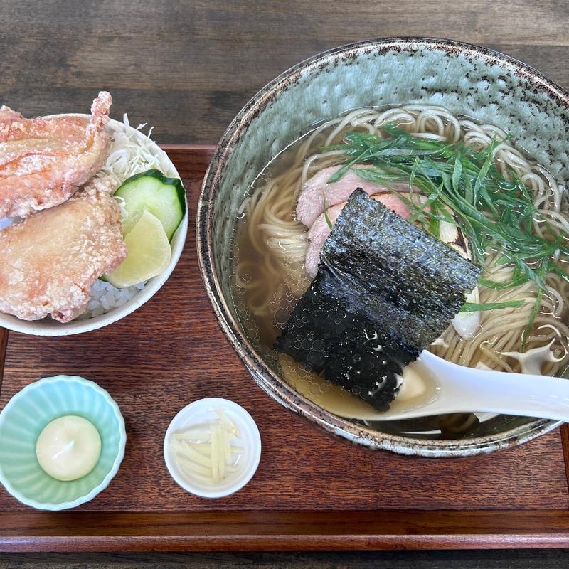 鴨らーめん(醤油)+からあげ丼(小)(丼to麺 井ノ一番)