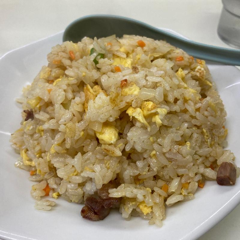 チャーハン(中華料理 蘭)