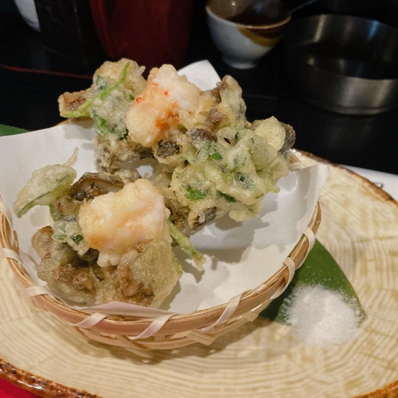 ハタケシメジのかき揚げ(串Bar OHANA)