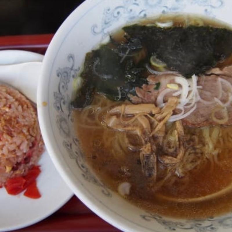 炒飯と醤油ラーメン(中華飯店 珍来 （チンライ）)