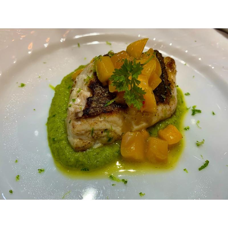 (赤白 ルクア大阪店 （コウハク）)