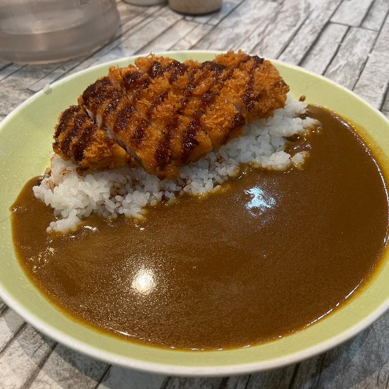 熟成三元豚ロースカツカレー(カレーの王様 西新宿店 （カレーノオウサマ）)