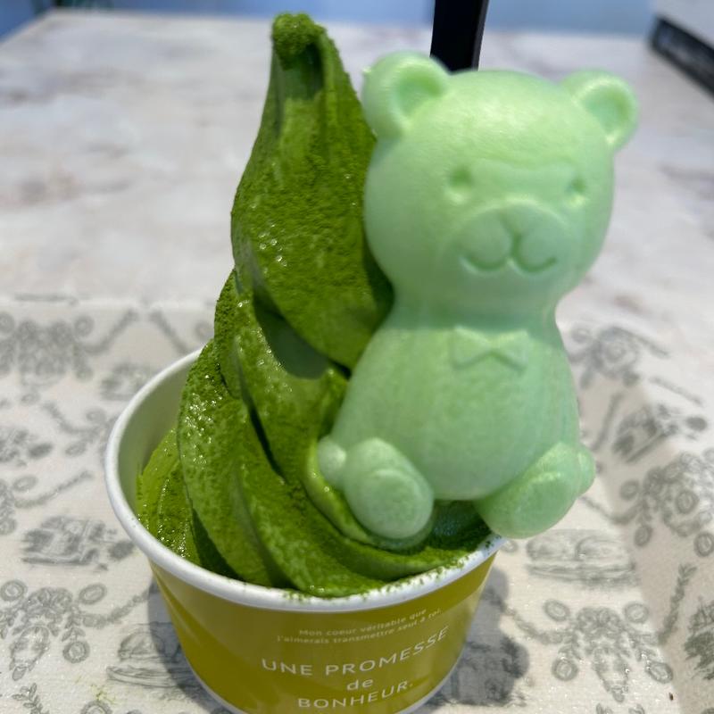 濃厚抹茶ソフトクリーム(パティスリーユウジ （Patisserie Yuji）)