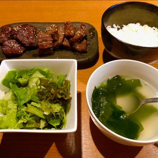 和牛カルビ&上ハラミ定食(焼肉 犇 ひしめき 中野坂上)
