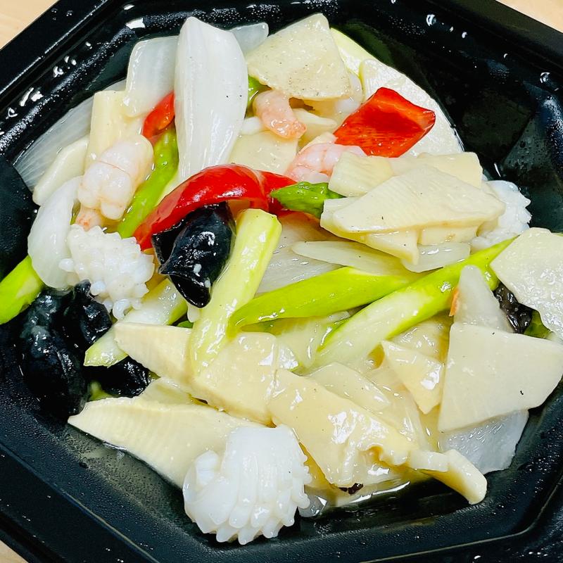 アスパラと海鮮の炒め(中華料理西遊記 成増店)