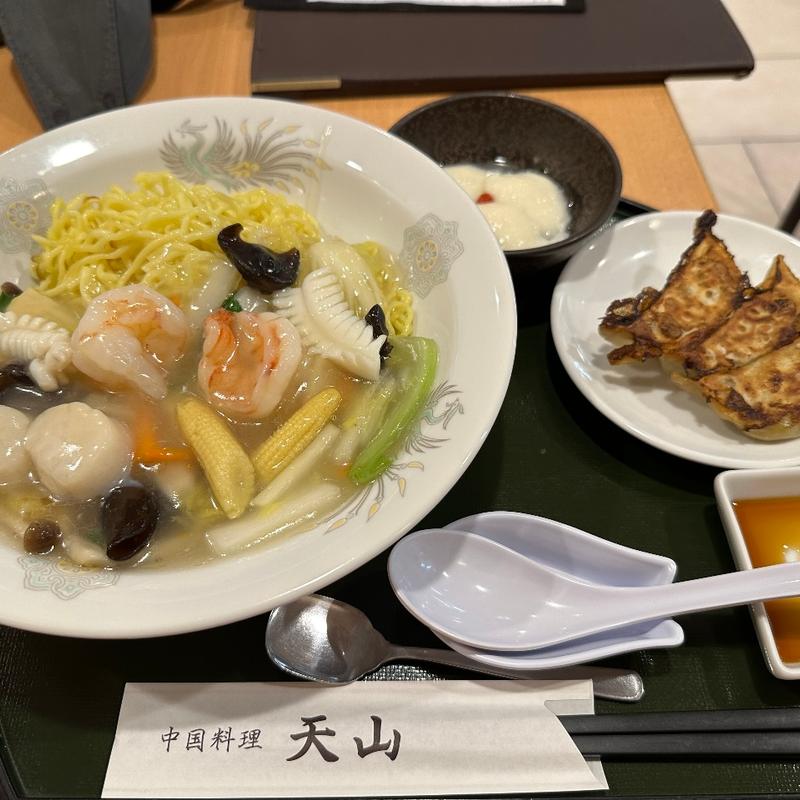 海鮮あんかけ焼きそば＋餃子セット(天山)