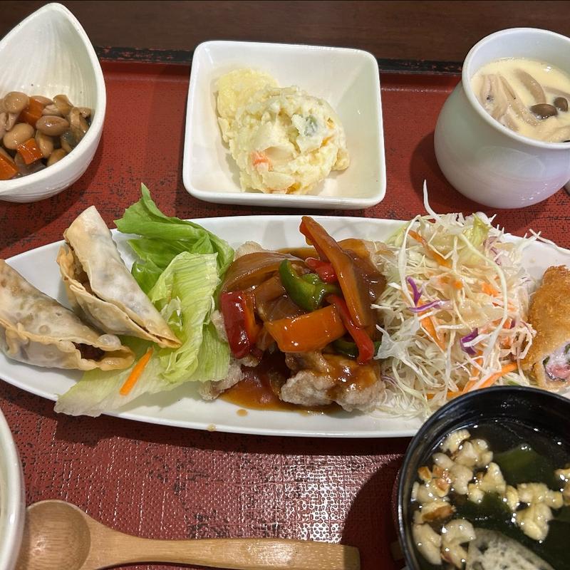 おまかせランチ(洋食厨房 四季菜)