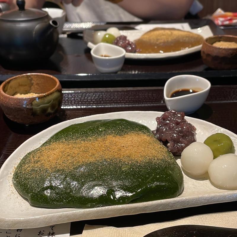 抹茶わらび餅(茶寮翠泉)