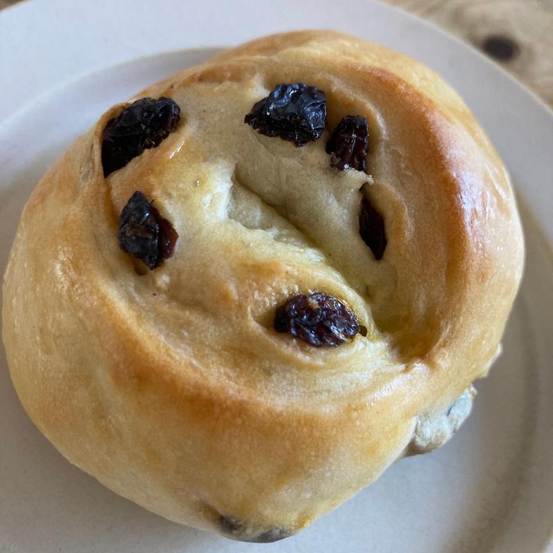 レーズンパン(たい焼きなみへい)