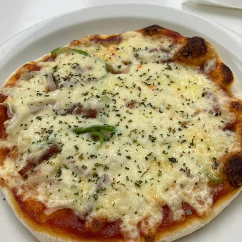 ミックスピザ(六花亭 森林公園店)