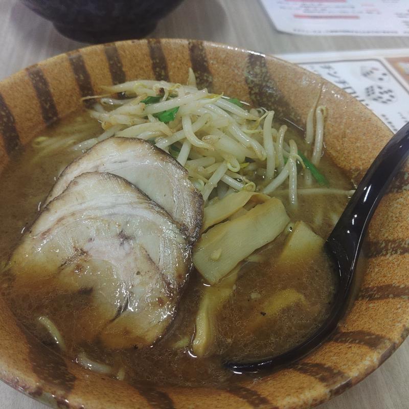 とんこつ味噌󠄀ラーメン(蔵出しみそらーめん 麺屋うまか)
