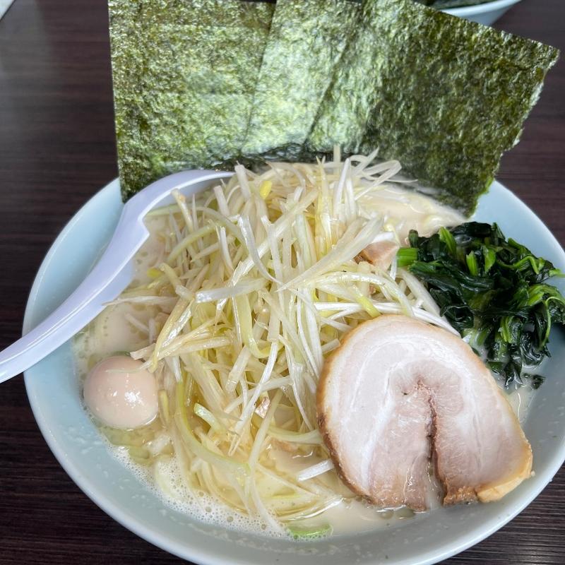 塩ラーメン　ネギトッピング　大盛り(横浜家系ラーメン 長野魂心家)