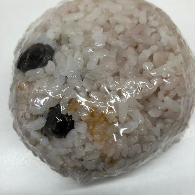 黒豆おにぎり(大地ノ青果店)