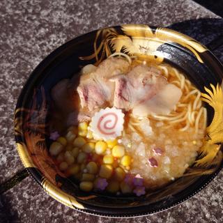 幸せな味噌らぁ麺(いわきと創作らぁ麺やま鳶)