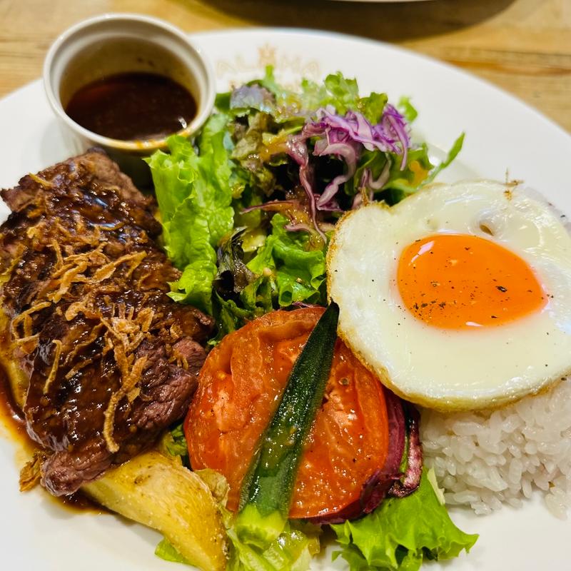 ステーキロコモコ(ALOHA CAFE Pineapple 宝塚店)