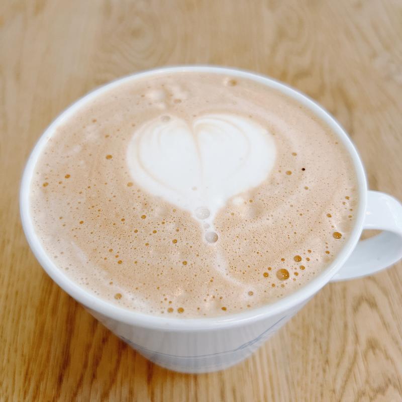 ヘーゼルナッツラテ(KAMO Kitchen)