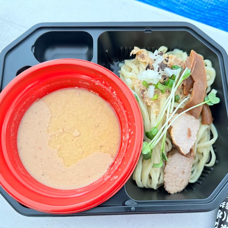 黒トリュフとホタテペーストの濃厚鶏つけ麺(日本ラーメン大百科2023 10/11～11/26)