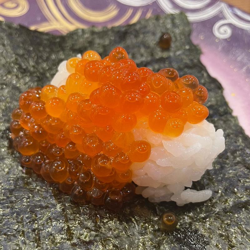 イクラ(回転すしトリトン 光星店)