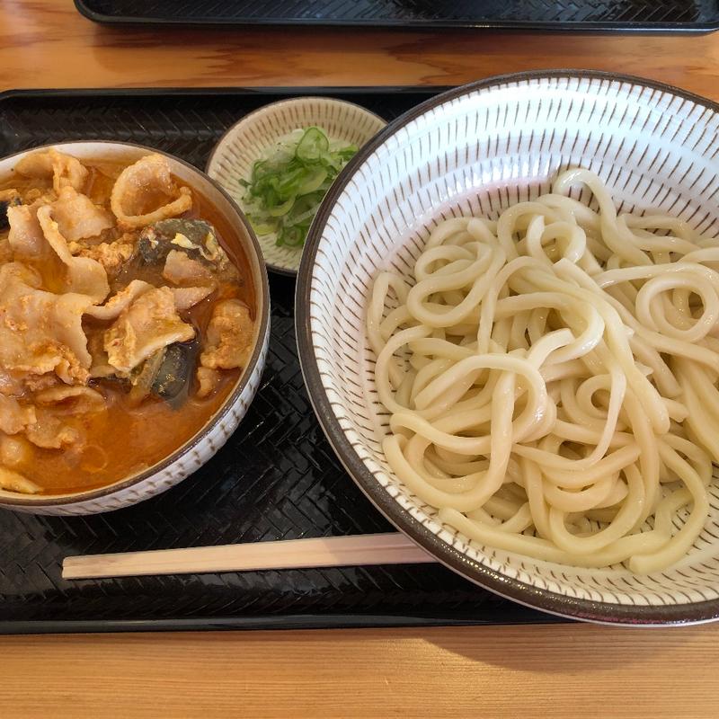 辛たま肉つけうどん 白(肉汁うどん いちだ家。)