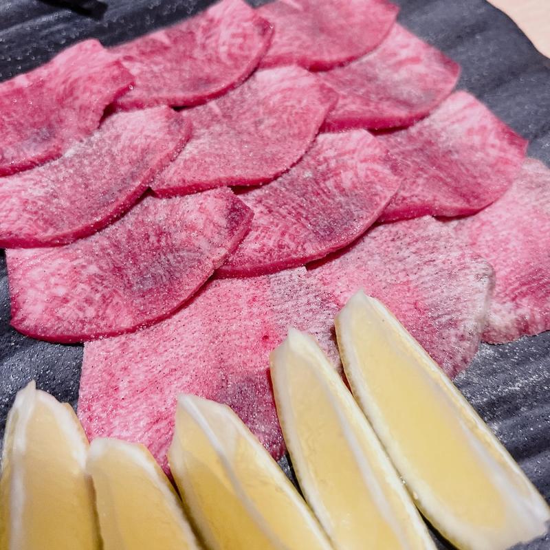 タン塩(近江牛卸問屋 焼肉 激 尼崎本店 )