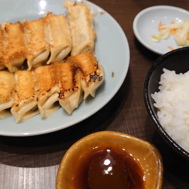 餃子定食(宇都宮みんみん ステーションバル)
