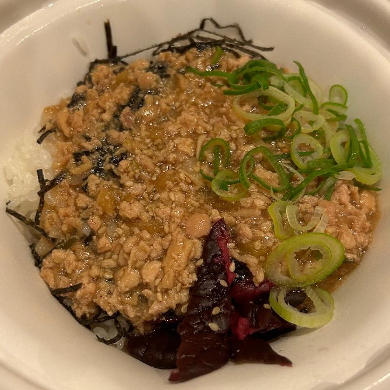 旨だしとりそぼろ丼(並盛)(すき家 枚方中宮東之町店 )