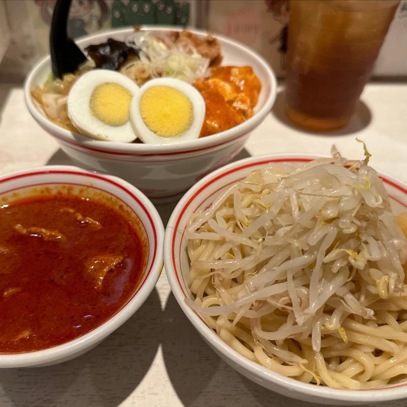 半蒙古丼半ラーメンセット(蒙古タンメン中本 新宿店 （もうこたんめんなかもと）)