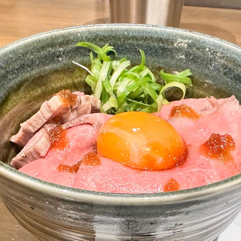 お肉ごはん(中華そば とちの葉)